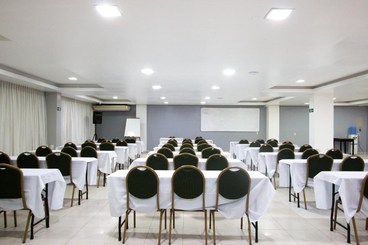 Golden Ville Hotel Marabá Extérieur photo